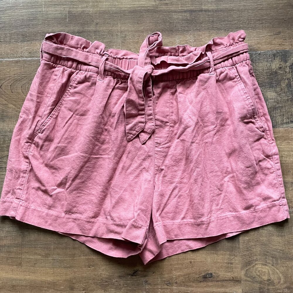 Old Navy‎ Pink Linen Blend Paperbag Waist Shorts | Size 10